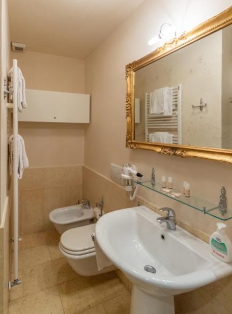Luxury Apartment San Marco Experience เวนิส ภายนอก รูปภาพ